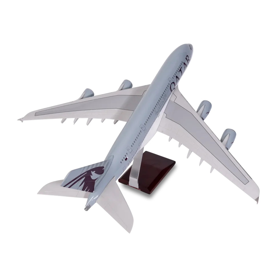 Qatar Airways A380 Scaled Model - Landing Gear - Image 2