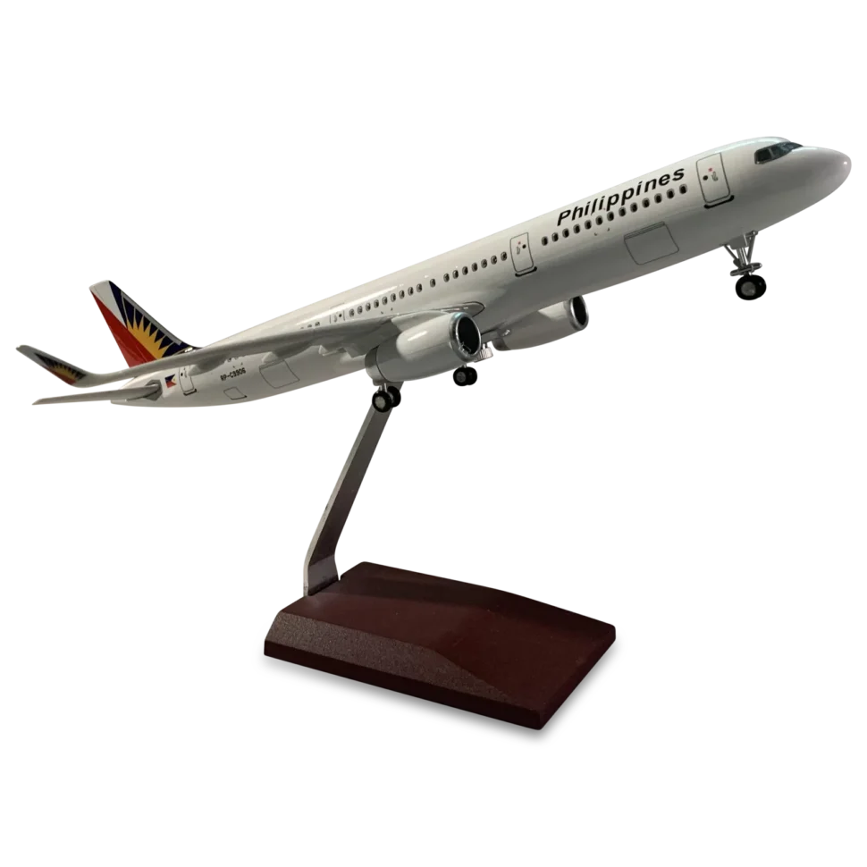 Philippine Airlines A321 Scaled Model - Landing Gear - Image 2