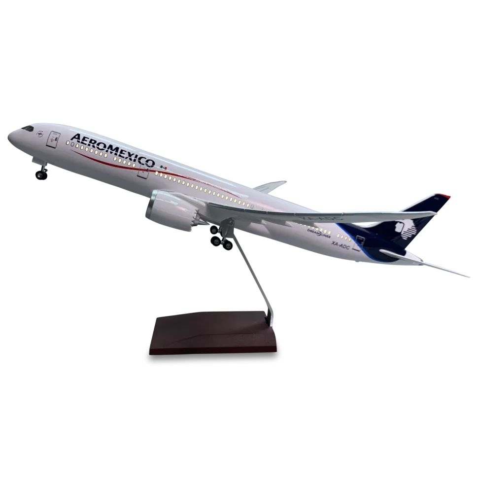 Aeromexico B787-9 Scaled Model - Landing Gear & LED - Image 2